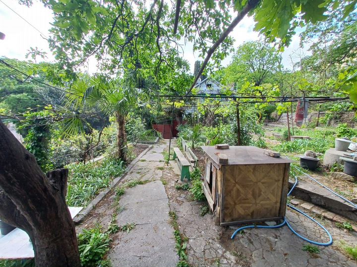 2-к. квартира, 65 м², 1/1 эт.