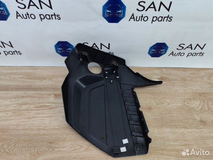 Декоративная крышка двигателя Bmw X5 Рест E70 рест