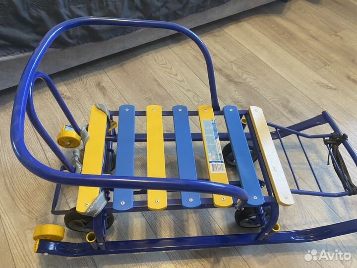Новые санки на колесах
