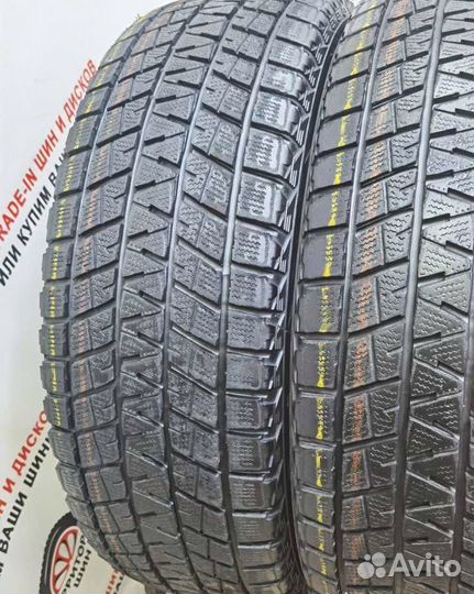 Bridgestone Blizzak DM-V1 255/70 R17