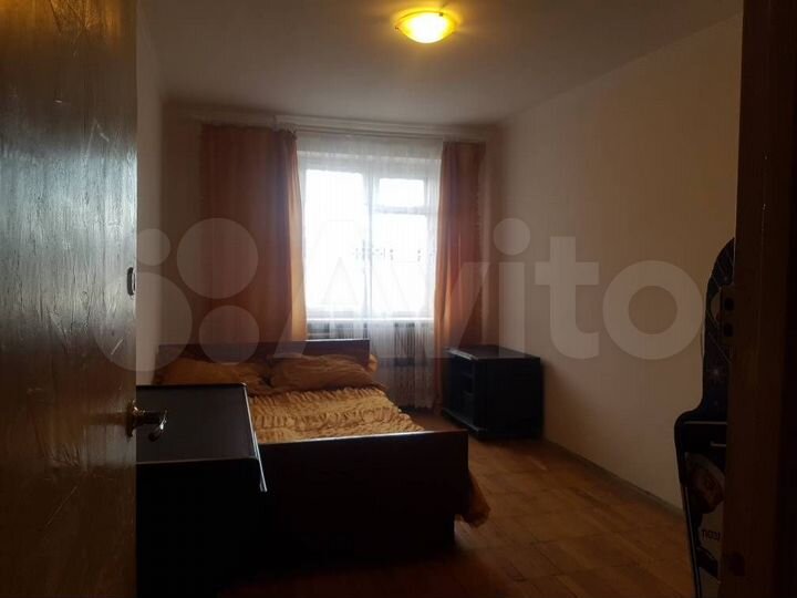 Комната 13 м² в 3-к., 2/5 эт.