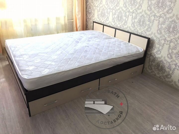 Кровать двуспальная