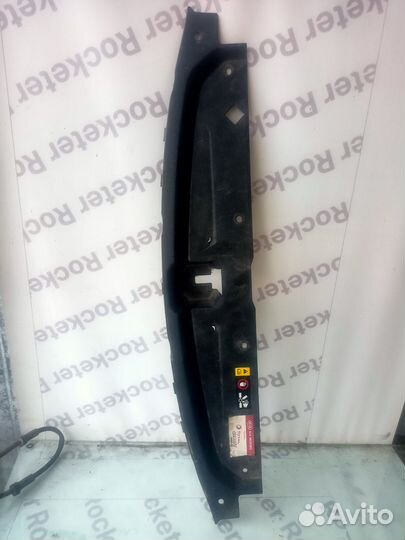 Накладка замка капота Kia Sportage 4