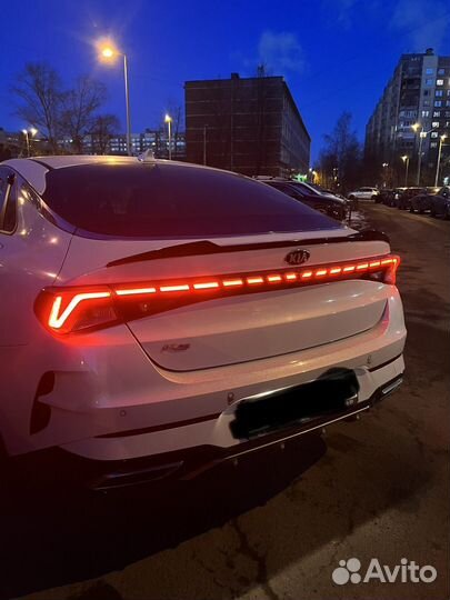 Спойлер Kia K5 чёрный глянец