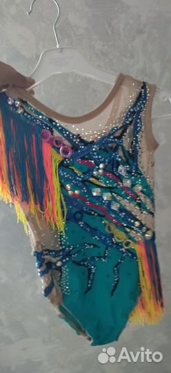 Продам купальник для художественной гимнастики
