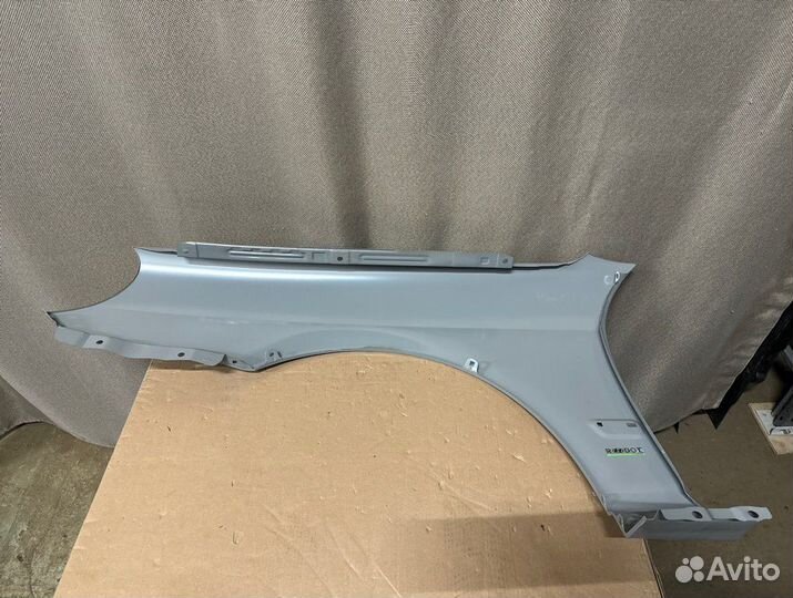 Крыло переднее правое Hyundai Sonata 5 2004