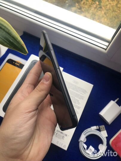 iPhone 7, 32 ГБ
