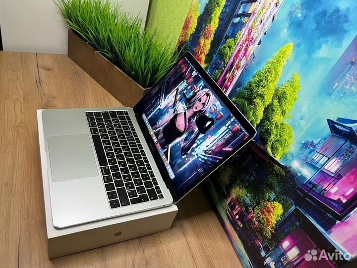 Macbook air 13 2018 retina Рабочая лошадка