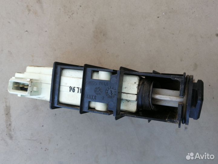 Активатор замка лючка бензобака для Ford Scorpio 2