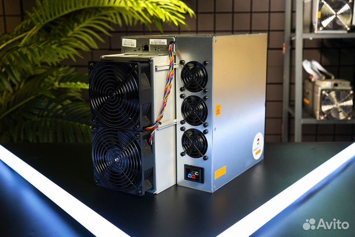 Майнер Antminer T21 GTD 190 th/s новый