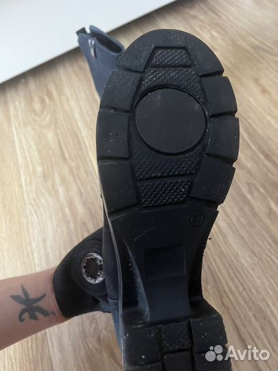 Платье,обувь,рубашка,сапоги женские