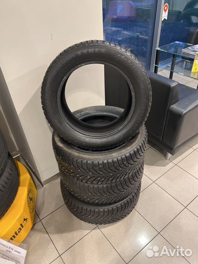 Nokian Tyres Hakkapeliitta 9 205/55 R16 94T