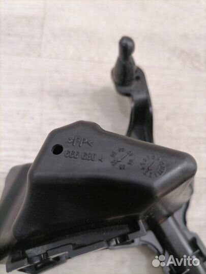 Резонатор воздушного фильтра Nissan Note E11