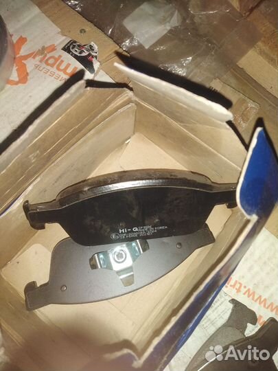 Тормозные колодки HI-Q SP 1886