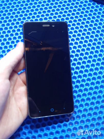 ZTE Blade X3, 8 ГБ