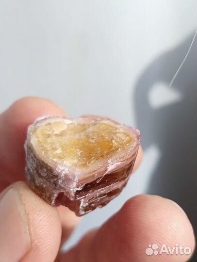 Полихромный турмалин