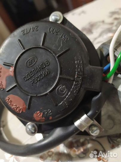 Электродвигатель стеклоочистителя с редуктором