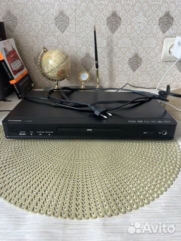 Dvd плеер hyundai H-DVD5069