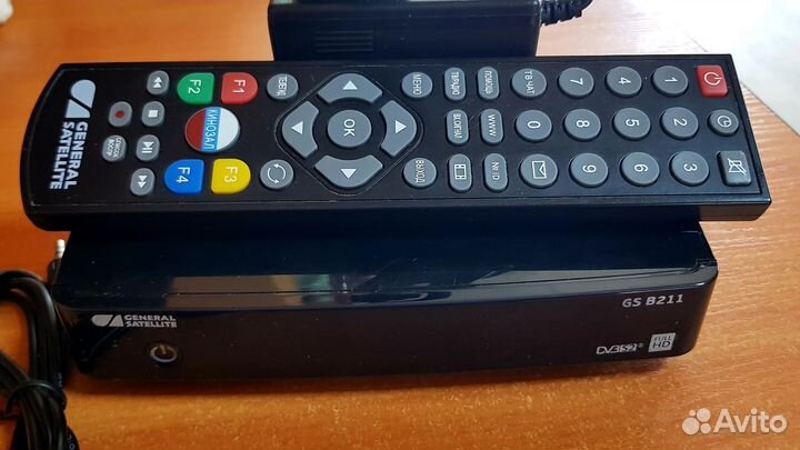 Ресивер триколор GS-B211