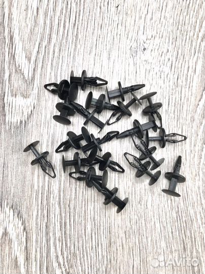 Клипсы для Ford, Chevrolet, subaru