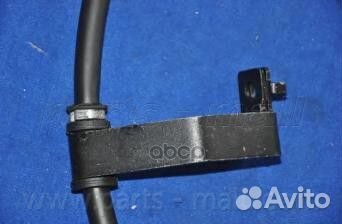 Трос стояночного тормоза зад прав PTA524 Pa