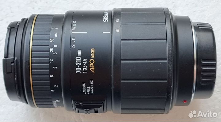 Sigma 70-210 f/3.5-4.5 APO for Sony Minolta