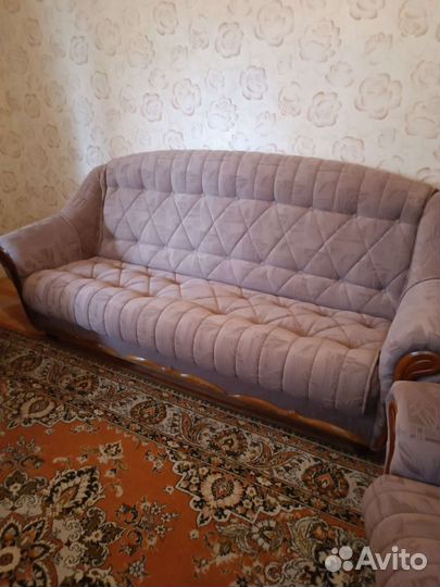 Диван и 2 кресла бу в хорошем состоянии