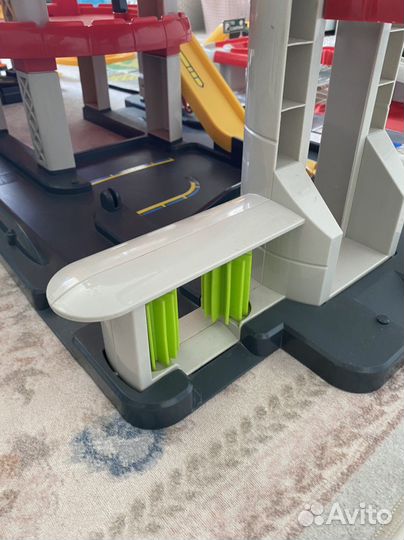 Гараж-парковка, база, городская трасса ELC