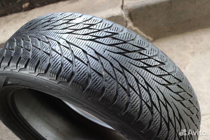 Nokian Tyres Hakkapeliitta R2 235/50 R18 101R