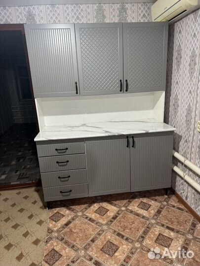 Кухонный шкаф