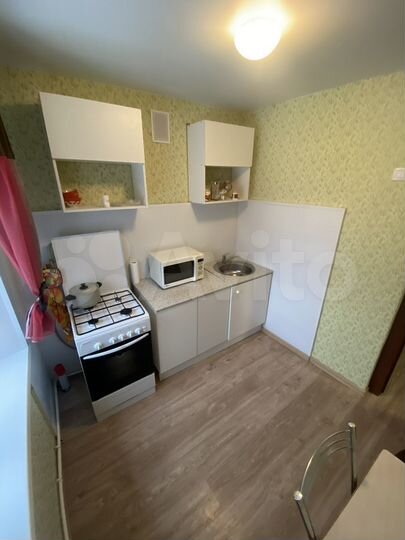 2-к. квартира, 45 м², 3/3 эт.