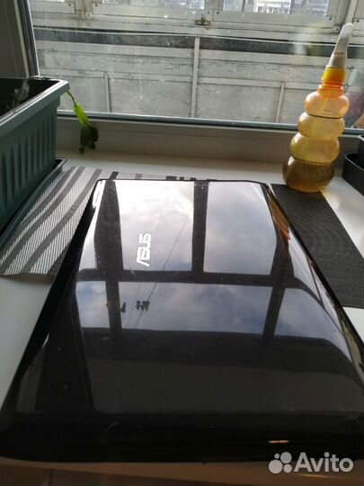Ноутбук asus