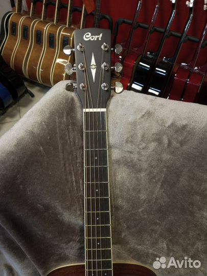 Гитара массив Cort