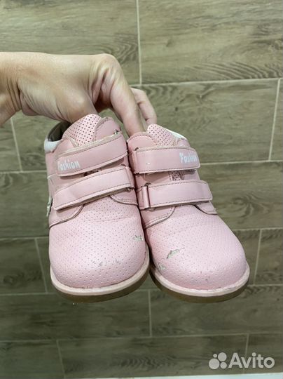 Полуботинки для девочки 24 размер
