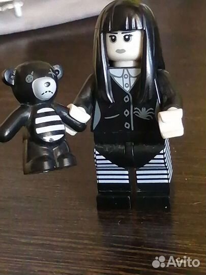 Уэнздей - минифигурка lego