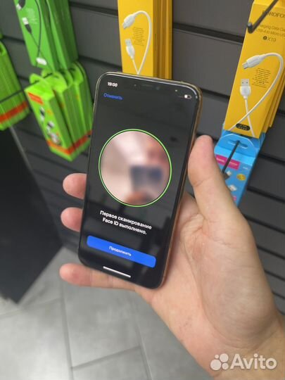 iPhone 11 Pro, 64 ГБ