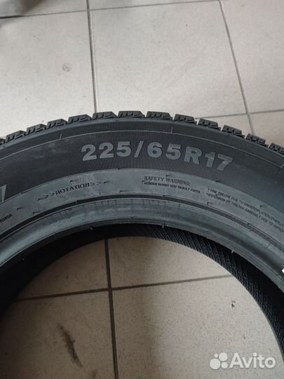 Triangle IcelynX TI501 225/65 R17