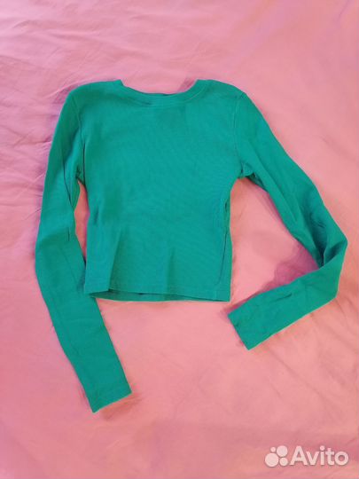 Кроп топ с длинным рукавом в рубчик