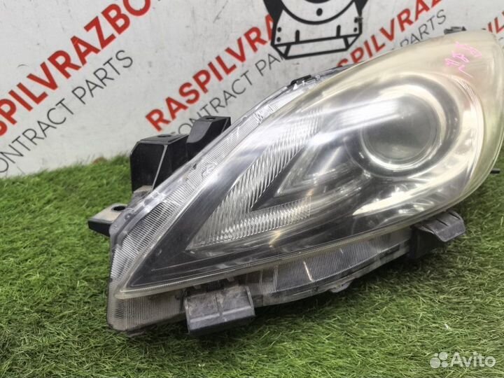 Фара передняя левая Mazda Axela blefw 2009