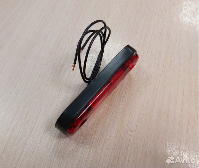 Фонарь габаритный прицепа гф22К LED красный, с пр