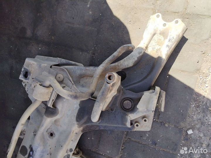 Подрамник переднийСитроен C-Elysee 2013г