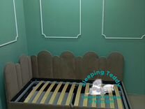 Детская кровать с подъемным механизмом