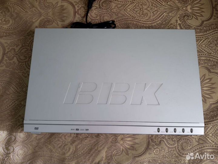 DVD плеер ввк DV323S