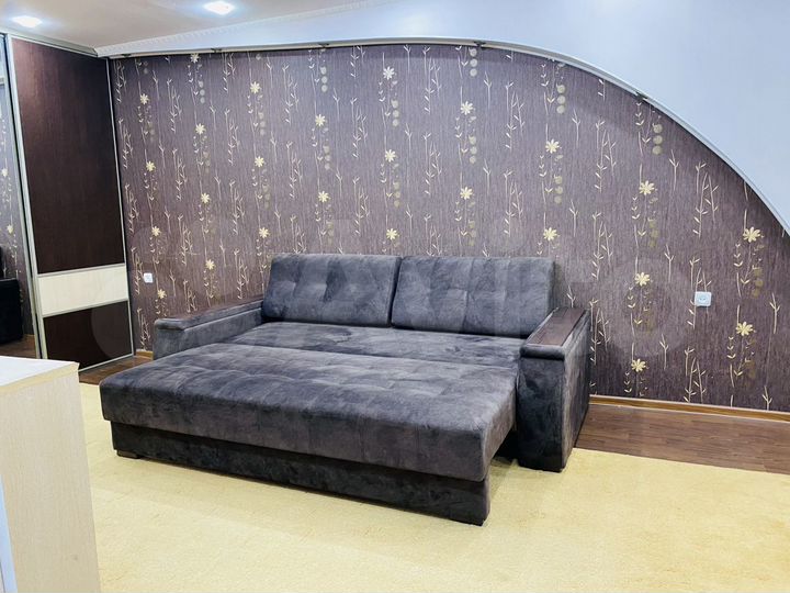 1-к. квартира, 42 м², 1/5 эт.