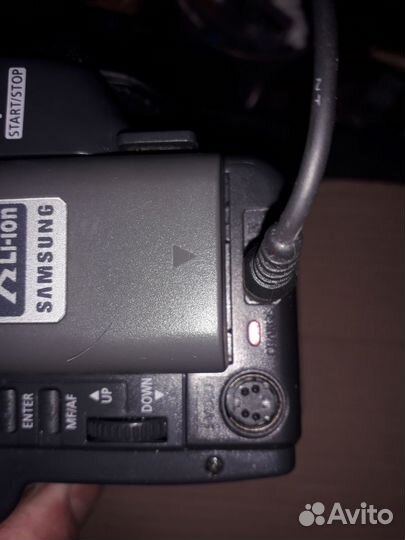 Видеокамера Samsung VP-95WD Hi8