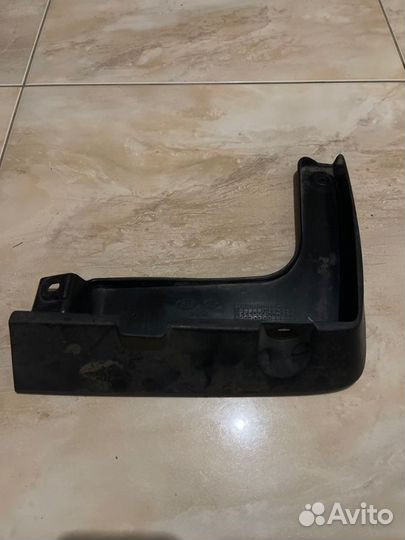 Брызговик передний правый Kia Optima 4 Jf С 2018