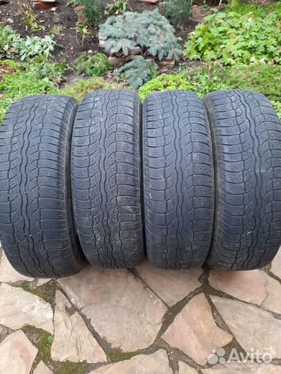 Bridgestone Dueler H/T 225/70 R16 102S