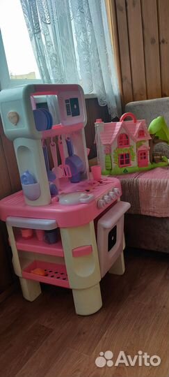 Продам детскую Кухню elc