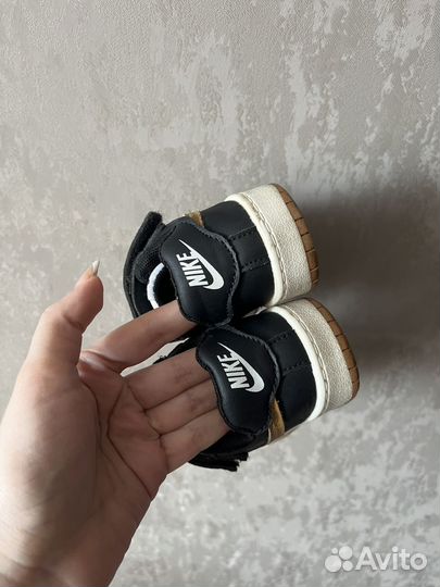 Кроссовки детские 23 размер