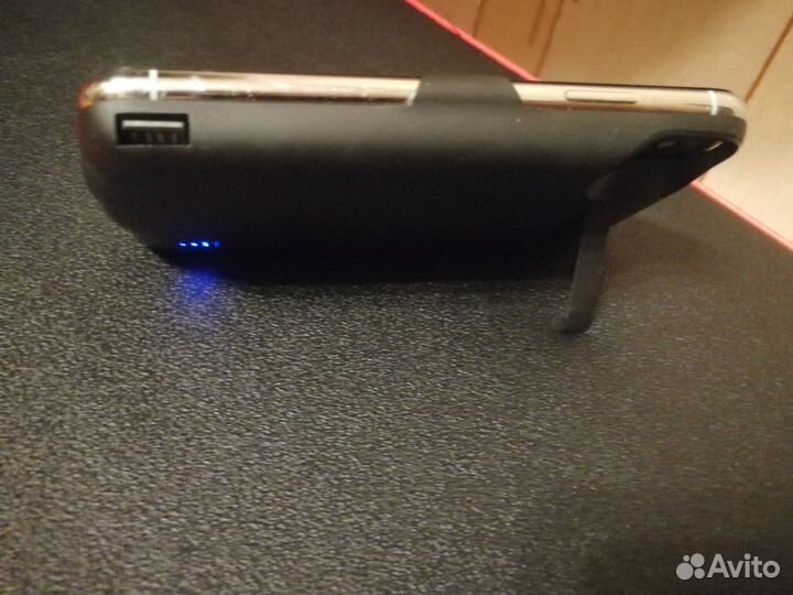 Акамулятор чехол накладка на iPhone X, XS